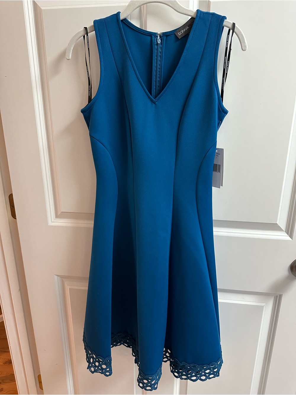 Donna Ricco Teal Sleeveless A-Line Dress with Cutout Hem